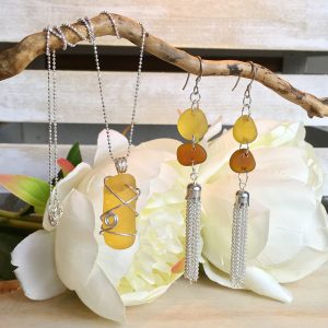 Sea glass pendant & Earring set